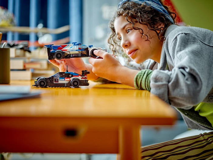 BMW M4 GT3 & BMW M Hybrid V8 Race Cars - 76922