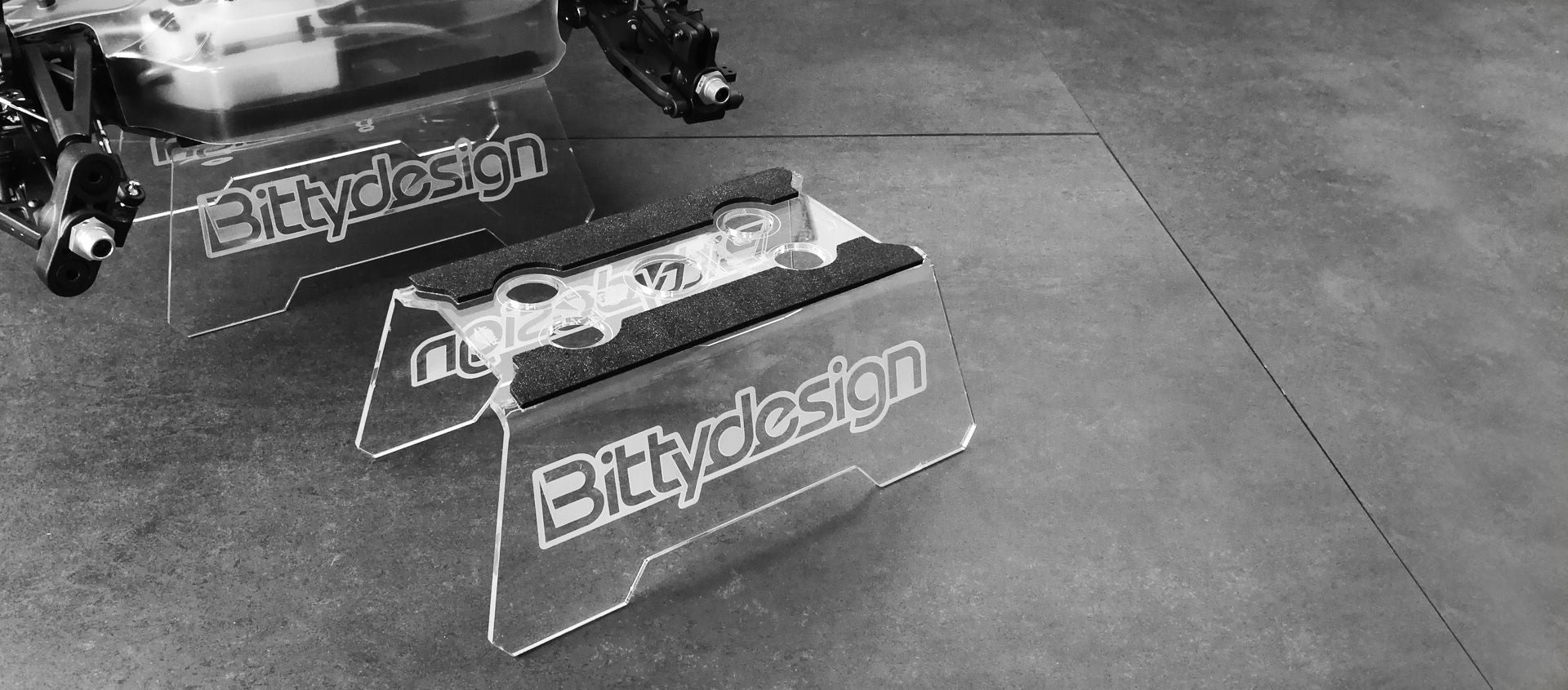 Bittydesgin Car Stand 1/8 Buggy & Truggy - RCXX - RC Racing Shop | RC Models | Tuning & Spare Parts for Professionals