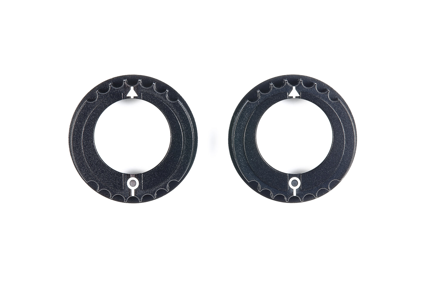 Tamiya Aluminum Differential Holders (0.8mm Offset  2pcs) - RCXX - RC Racing Shop | RC Models | Tuning & Spare Parts for Professionals