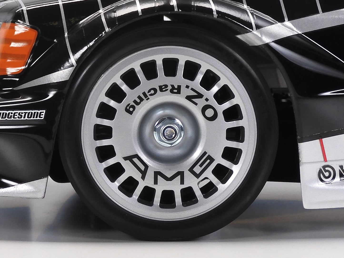 Mercedes-Benz 190 E 2.5-16 EVO II 1991 – 1:10 RC On-Road Kit (TT-02)