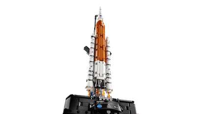 Fusée du système de lancement spatial Artemis de la NASA LEGO Technic - 42221