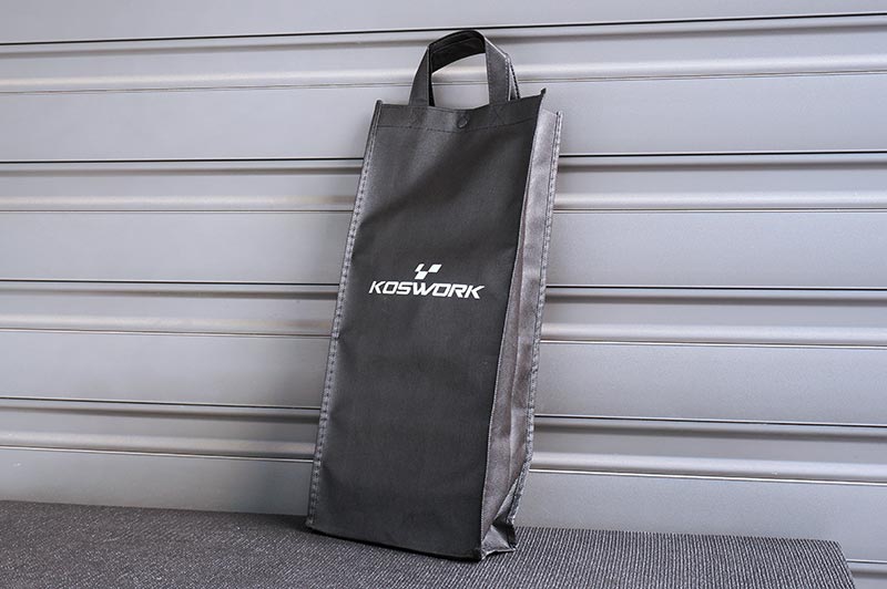 Présentoir pour voitures radiocommandées (pour 2 modèles) 200 x 240 x 325 mm