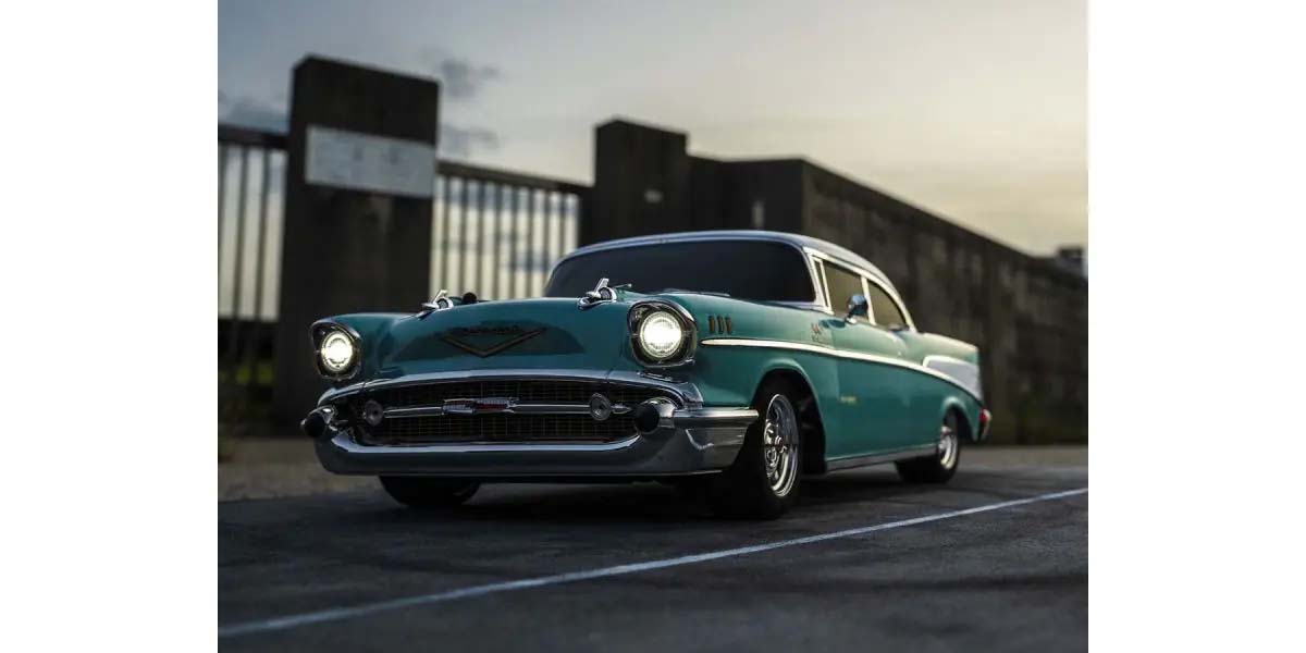 Kyosho Fazer FZ02 (L) Chevy BelAir Coupe 1957 Turquoise 1:10 Readyset