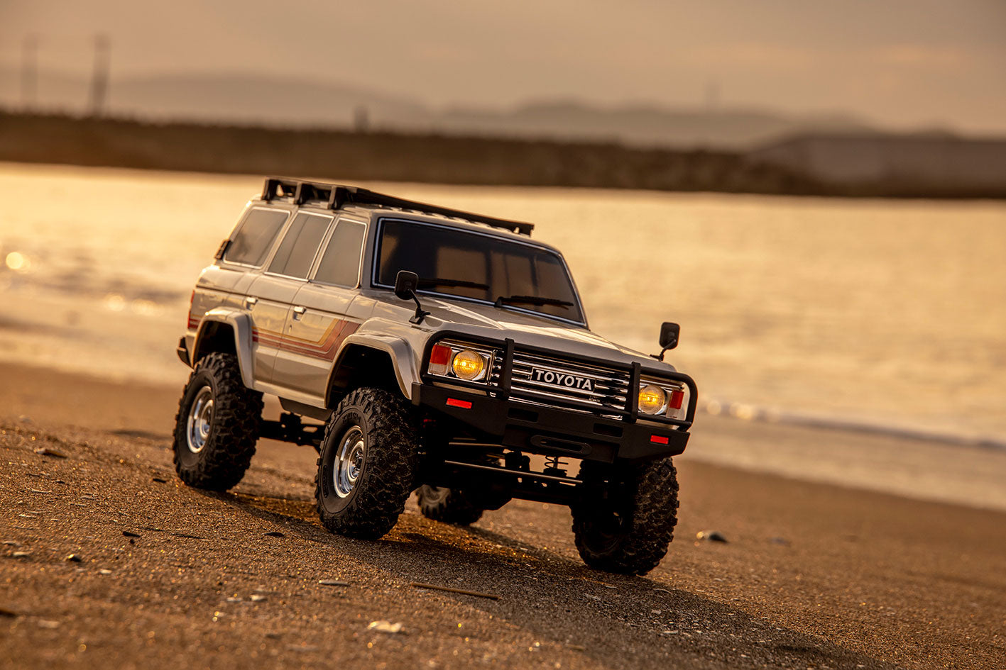 Kyosho KC10 1/10 Toyota Land Cruiser 60 Crawler 4WD RTR - K.34801T1B